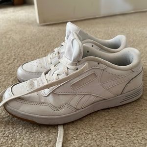 Women’s Reebok classics